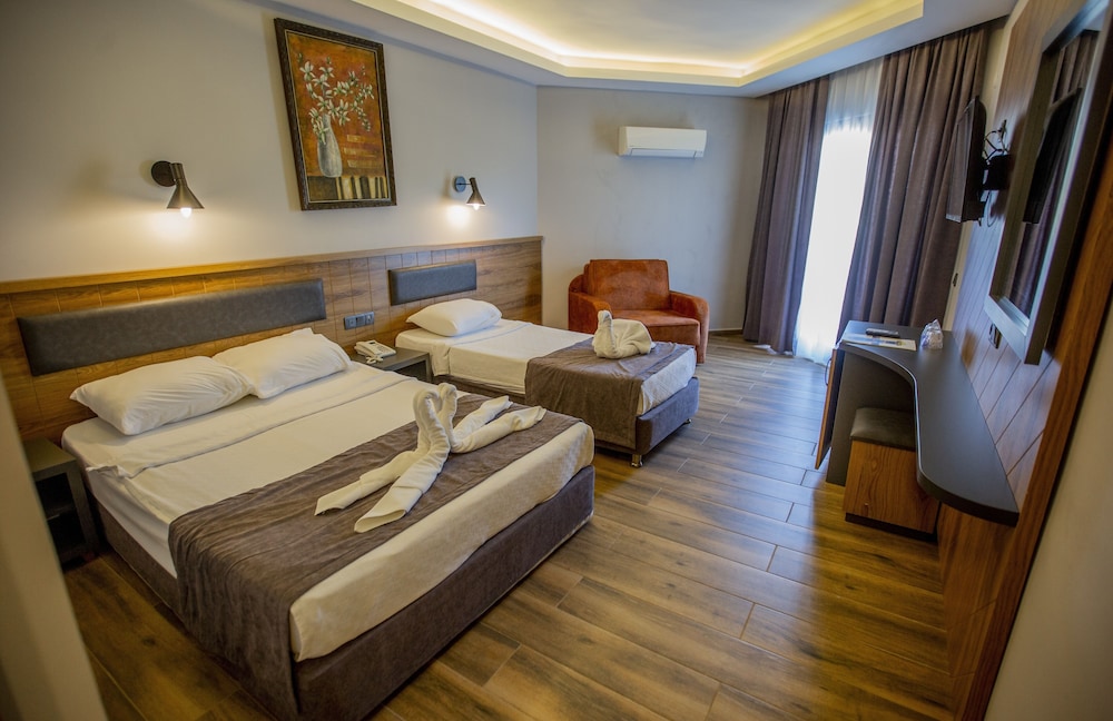 Fatih Hotel Kleopatra — Hotel rooms in Alanya