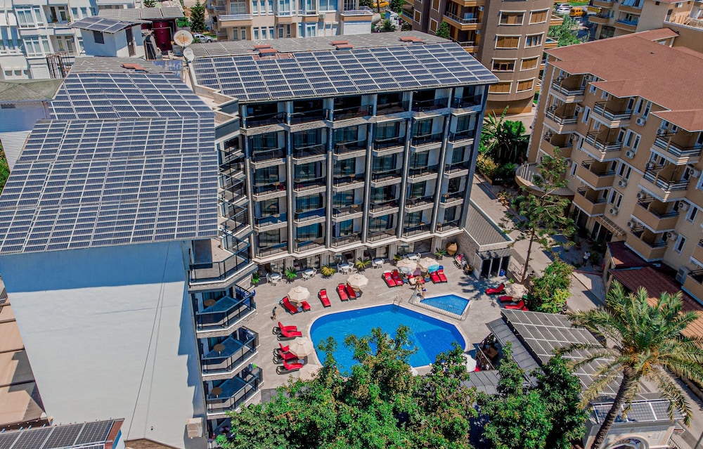 Fatih Hotel Kleopatra — Hotel building in Alanya