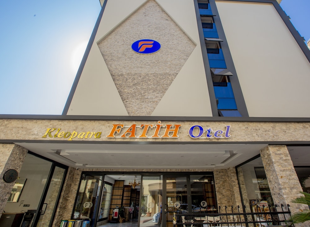 Fatih Hotel Kleopatra — Hotel building in Alanya