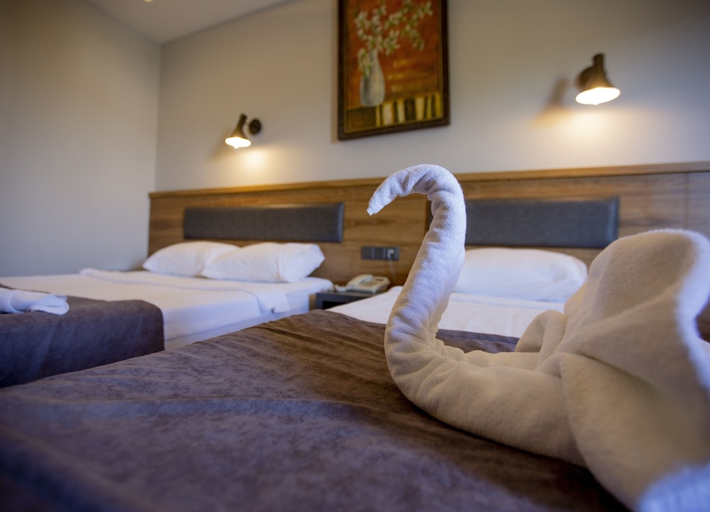 Fatih Hotel Kleopatra — Hotel rooms in Alanya