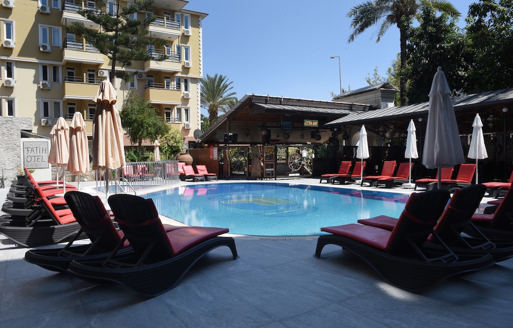 Fatih Hotel Kleopatra — Swimming pool in Alanya