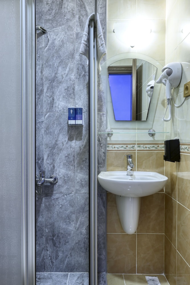 Fors Hotel Sultanahmet — Hotel rooms in Istanbul, Istanbul