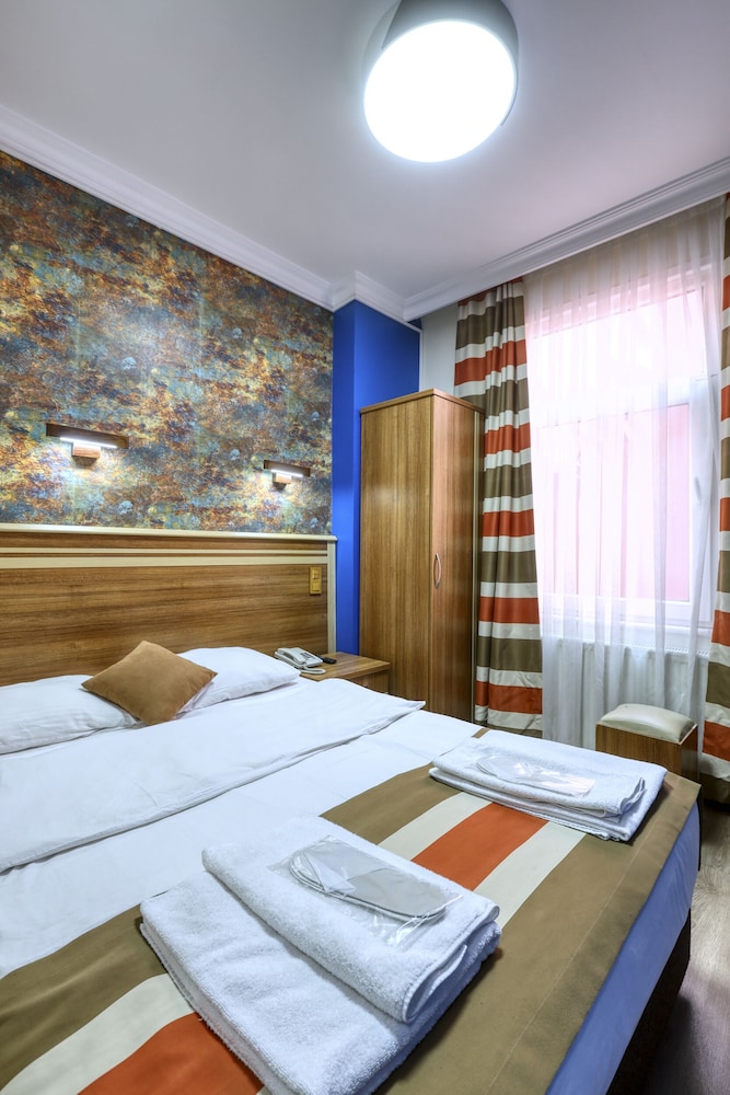 Fors Hotel Sultanahmet — Hotel rooms in Istanbul, Istanbul