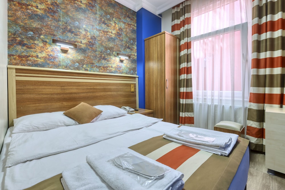 Fors Hotel Sultanahmet — Hotel rooms in Istanbul, Istanbul