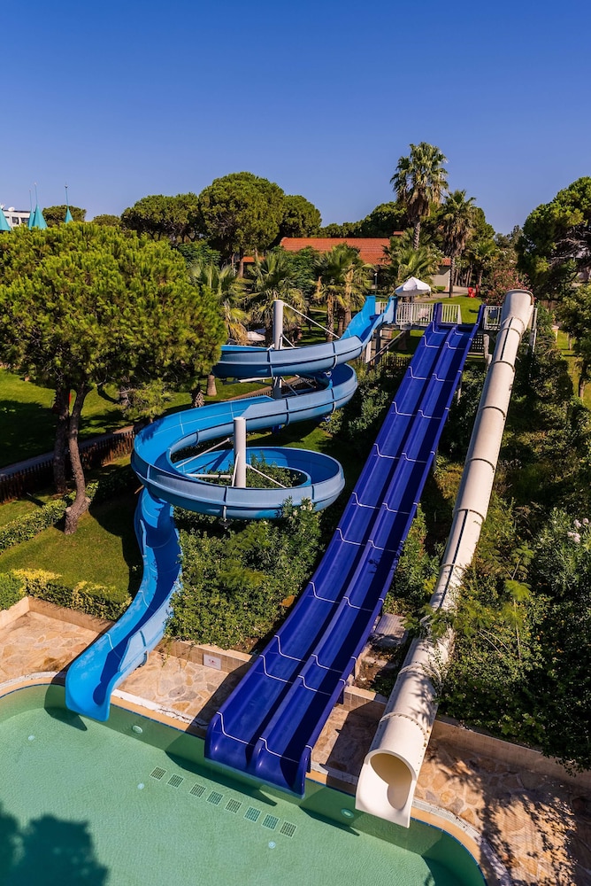 Gloria Verde Resort - All Inclusive — Swimming pool in Belek