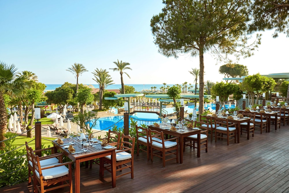Gloria Verde Resort - All Inclusive — Restaurant & bars in Belek