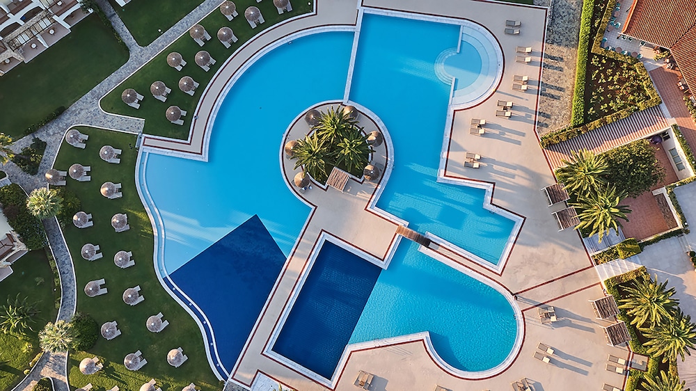 Pilot Beach Resort - zdjęcie 4