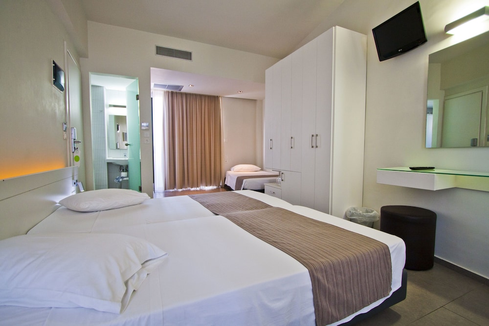 Atlantis City Hotel — Hotel rooms in Rhodes Town, South Aegean