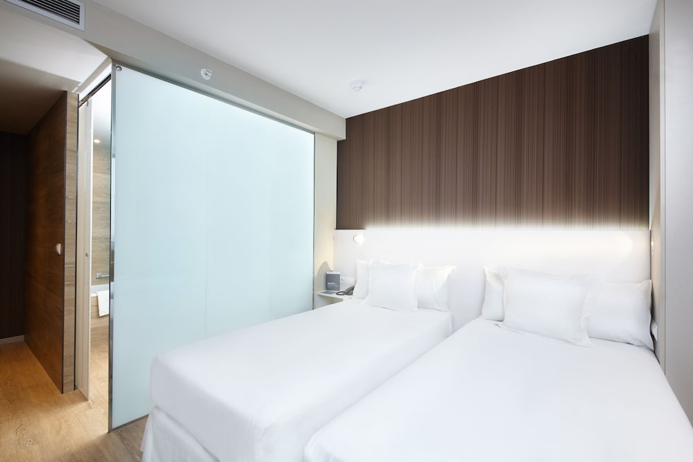 Occidental Praha — Hotel rooms in Prague, Prague
