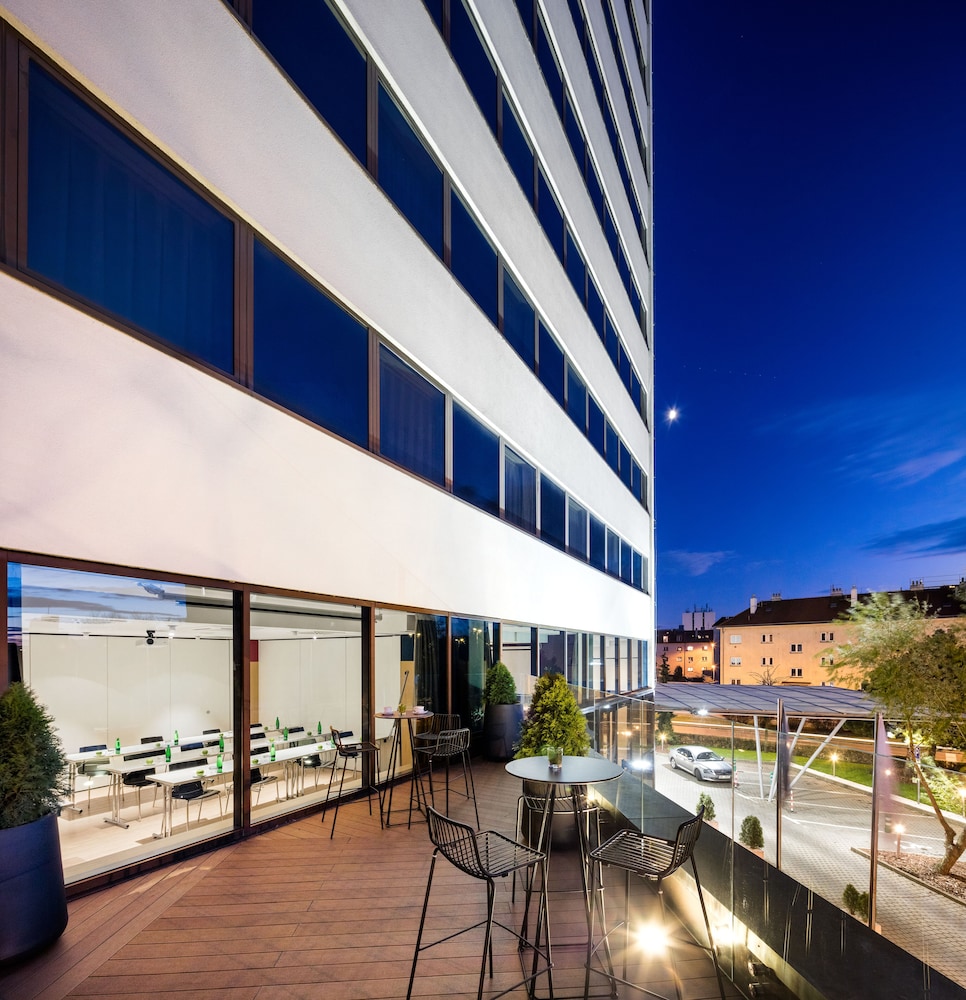 Occidental Praha — Hotel building in Prague, Prague