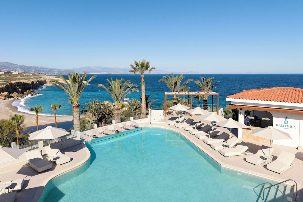 Iberostar Waves Creta Panorama & Mare — Swimming pool in Panormo