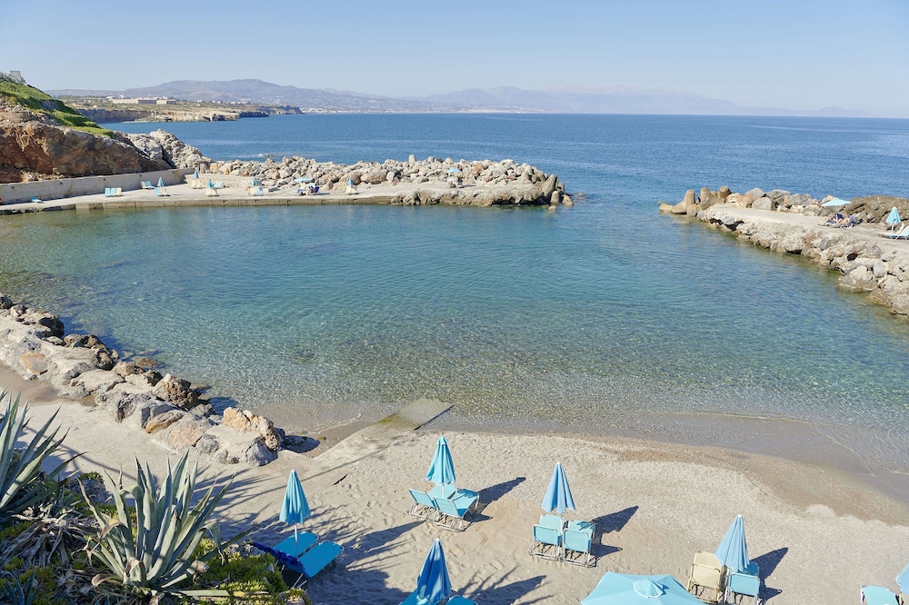 Iberostar Waves Creta Panorama & Mare — Beach in Panormo
