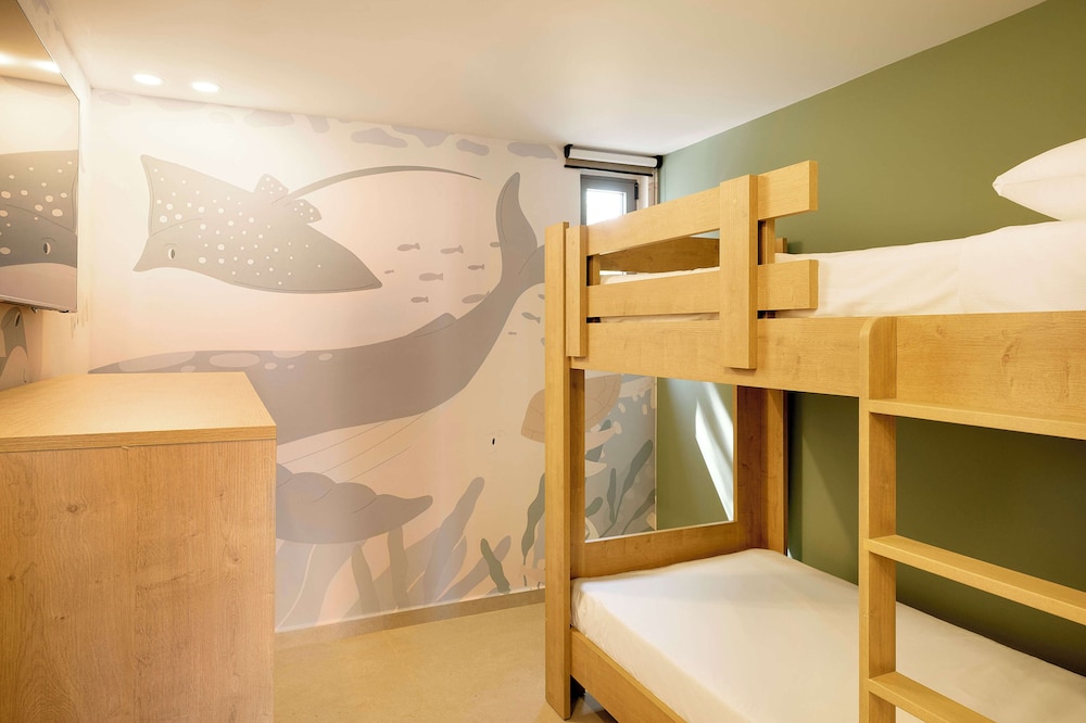 Iberostar Waves Creta Panorama & Mare — Hotel rooms in Panormo