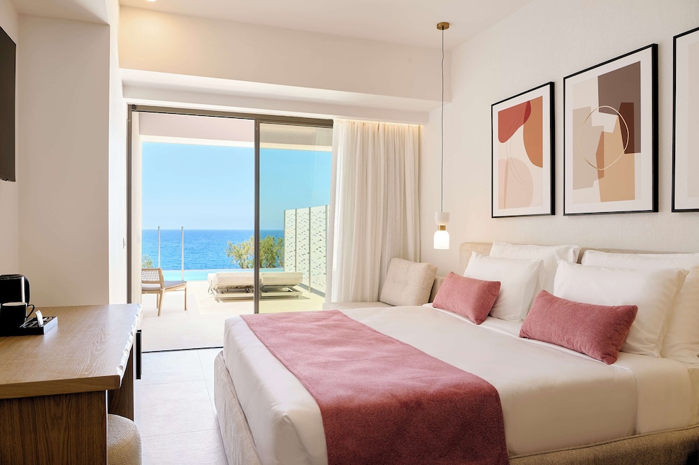 Iberostar Waves Creta Panorama & Mare — Hotel rooms in Panormo