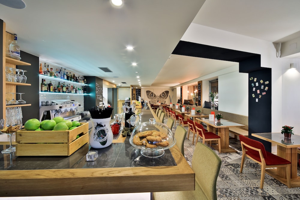 Hotel Belvedere — Restaurant & bars in Prague, Prague