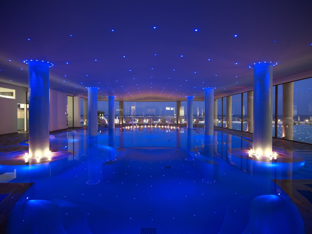 Atrium Prestige Thalasso Spa Resort & Villas — Swimming pool in Lachania, South Aegean