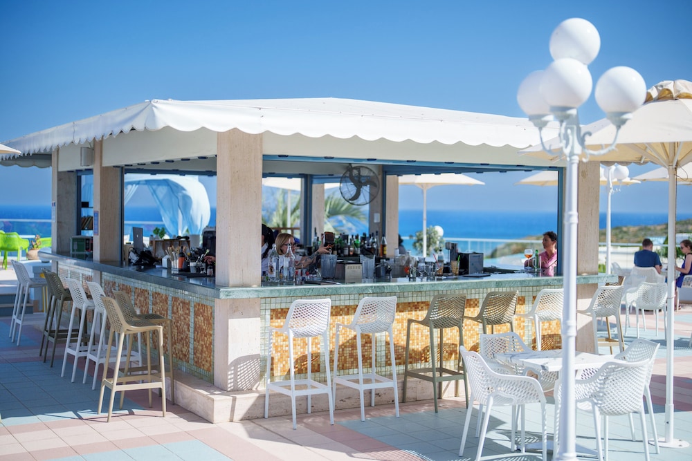 Atrium Prestige Thalasso Spa Resort & Villas — Restaurant & bars in Lachania, South Aegean