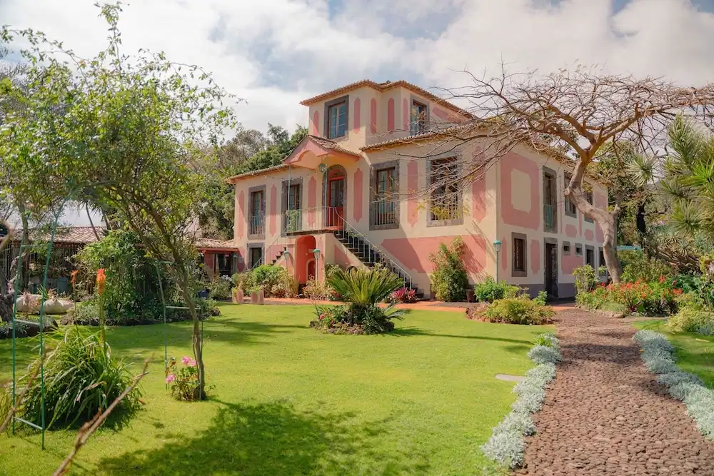 Quinta Splendida Wellness & Botanical Garden — Hotel building in Santa Cruz, Madeira