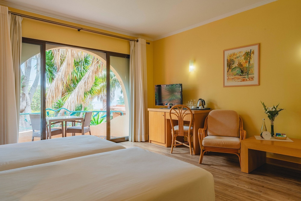 Quinta Splendida Wellness & Botanical Garden — Hotel rooms in Santa Cruz, Madeira