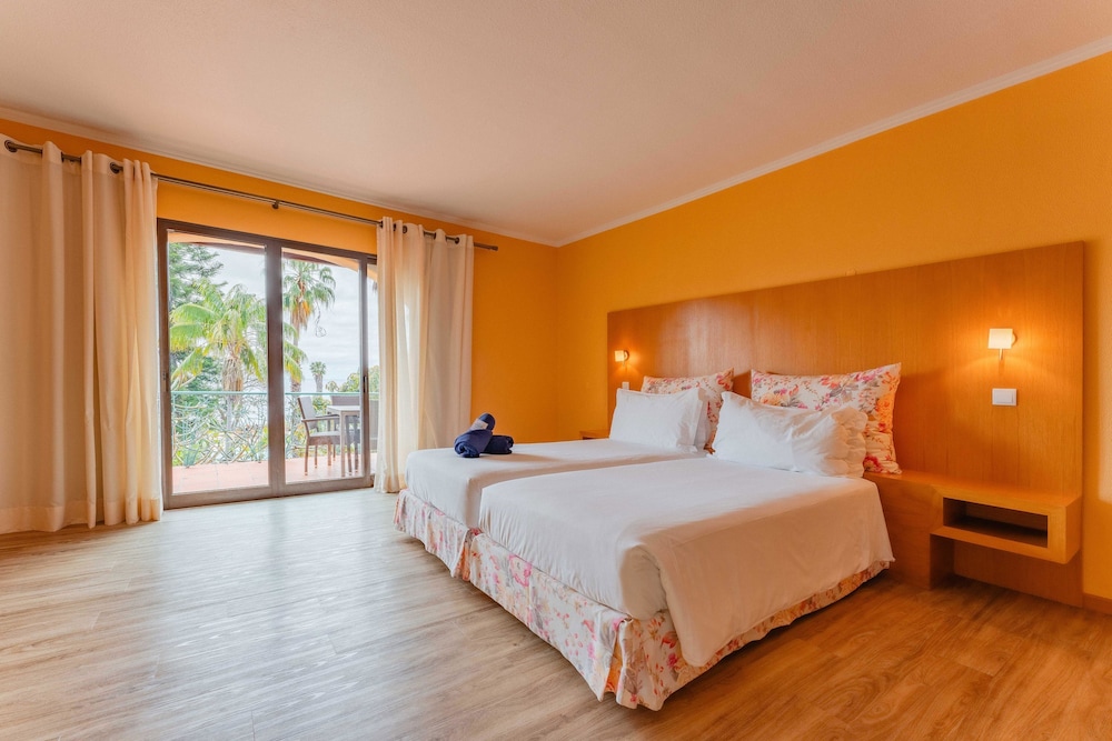 Quinta Splendida Wellness & Botanical Garden — Hotel rooms in Santa Cruz, Madeira