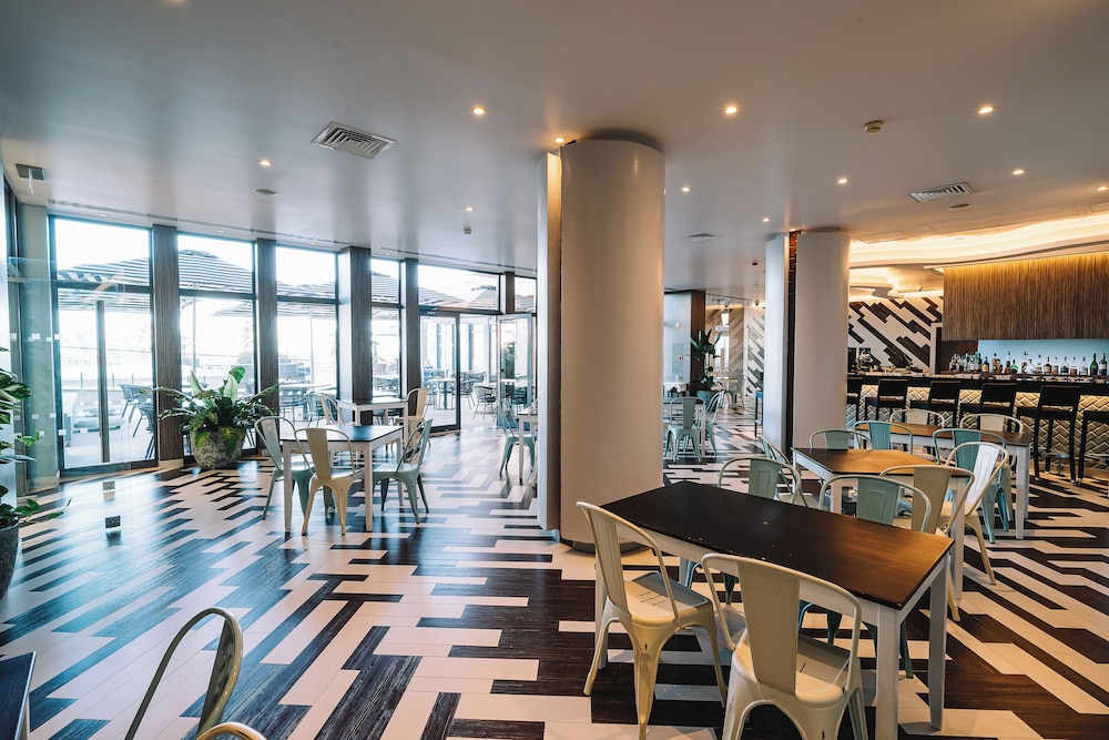 Real Marina Hotel & Spa — Restaurant & bars in Olhão, Faro