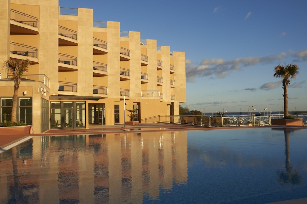 Real Marina Hotel & Spa — Hotel building in Olhão, Faro