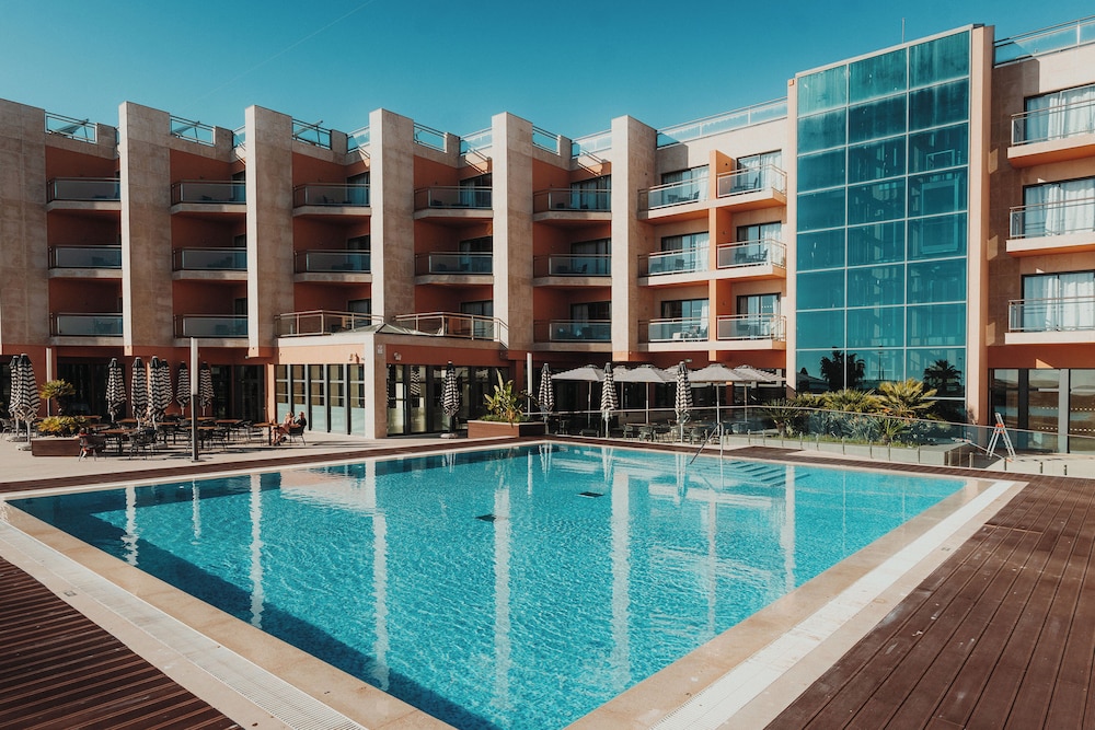 Real Marina Hotel & Spa — Swimming pool in Olhão, Faro