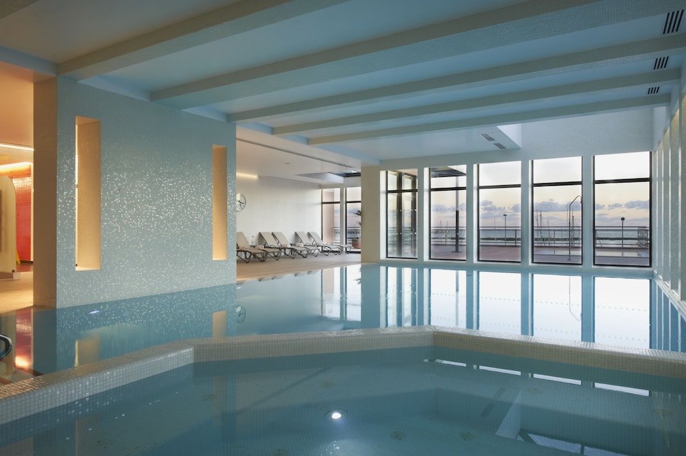 Real Marina Hotel & Spa — Swimming pool in Olhão, Faro