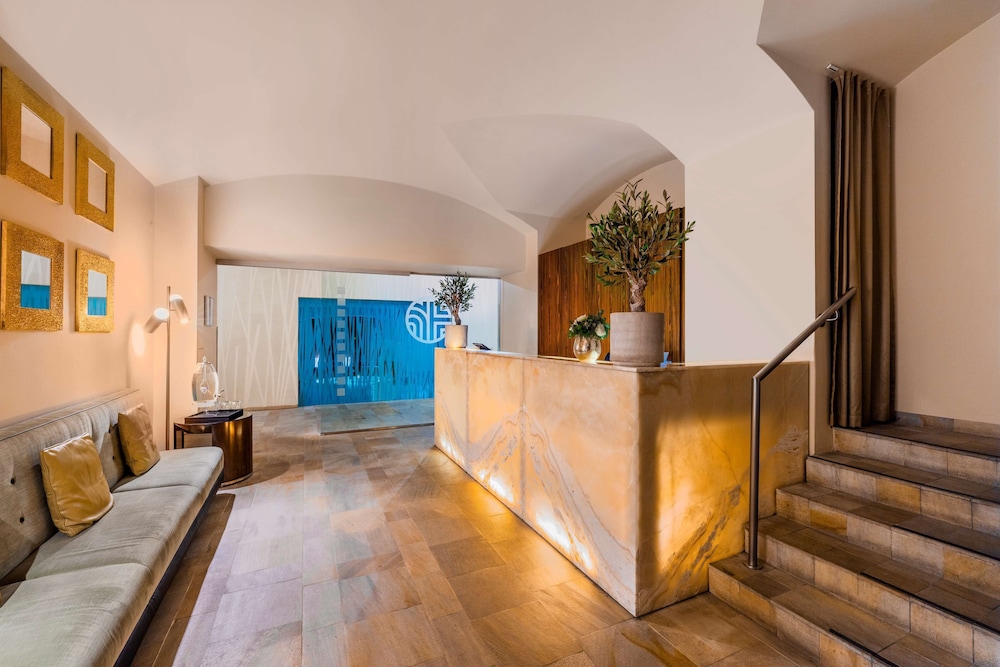 NH Collection Prague Carlo IV — Facilities in Prague, Prague