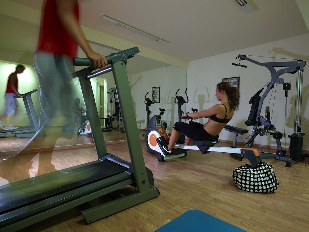 Eurohotel Katrin Hotel & Bungalows — Sports & recreation in Stalida