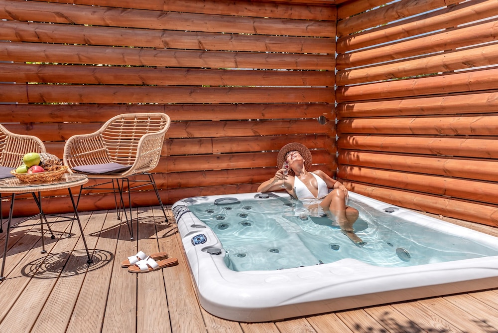 Eurohotel Katrin Hotel & Bungalows — Spa in Stalida