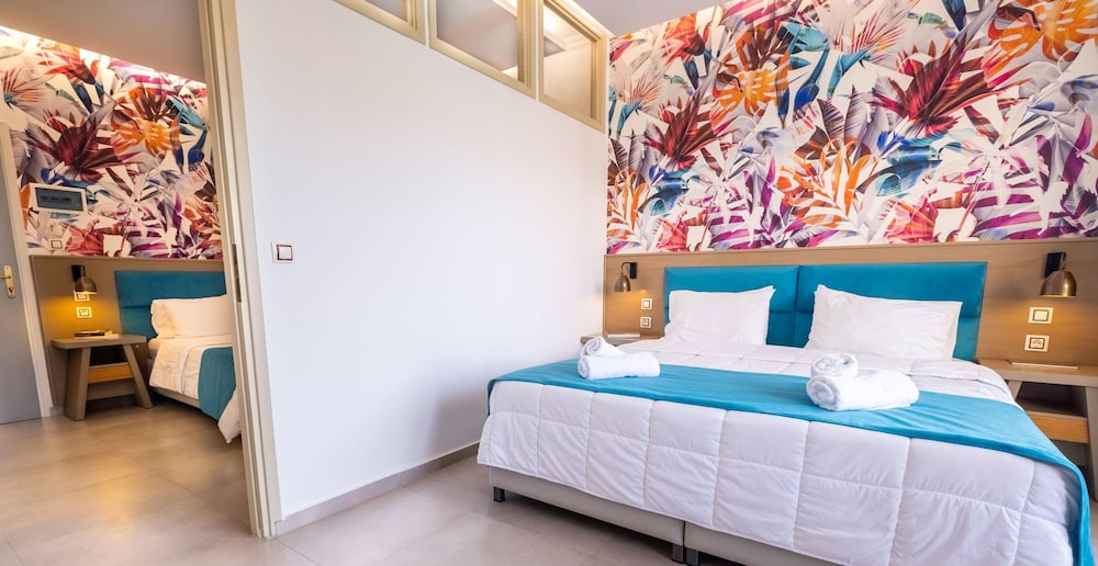 May Beach Hotel — Hotel rooms in Rethymnon