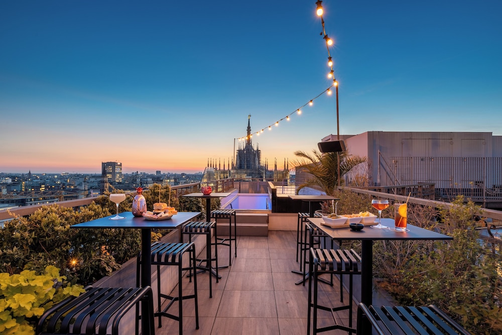 iH Hotels Milano Ambasciatori — Main photo in Milan, Lombardy