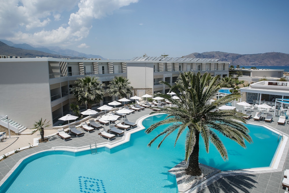 Mythos Palace Resort & Spa - All Inclusive — Swimming pool in Georgioupolis