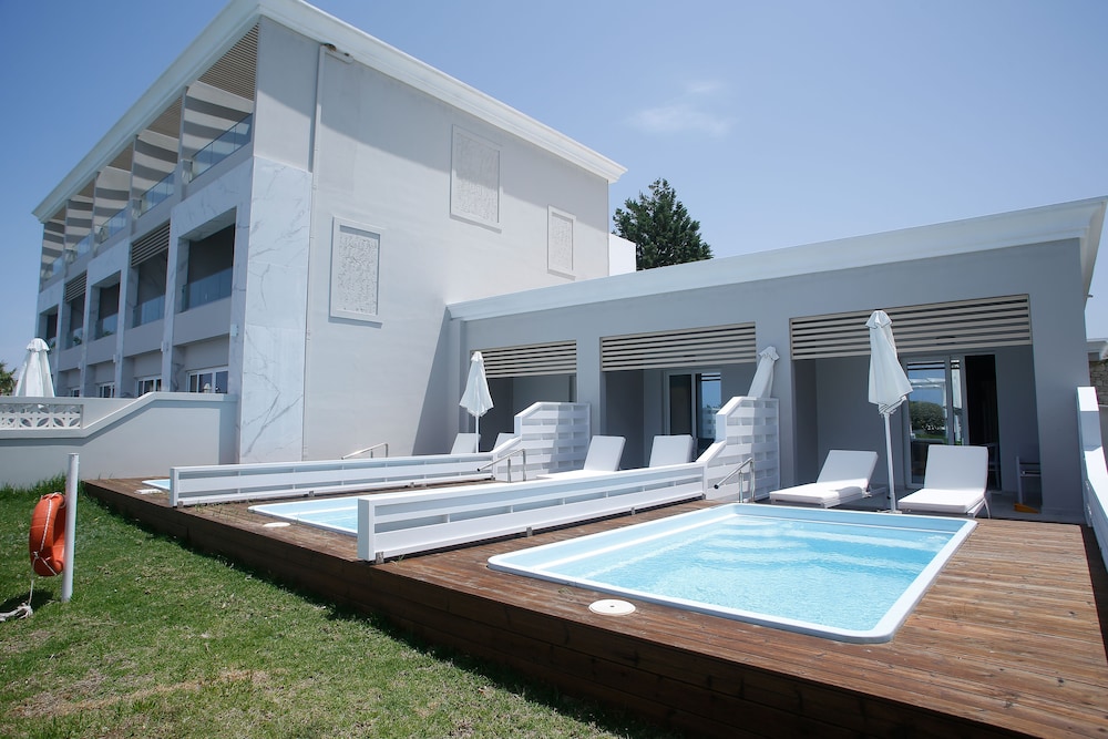 Mythos Palace Resort & Spa - All Inclusive — Swimming pool in Georgioupolis