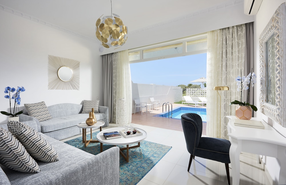 Mythos Palace Resort & Spa - All Inclusive — Hotel rooms in Georgioupolis