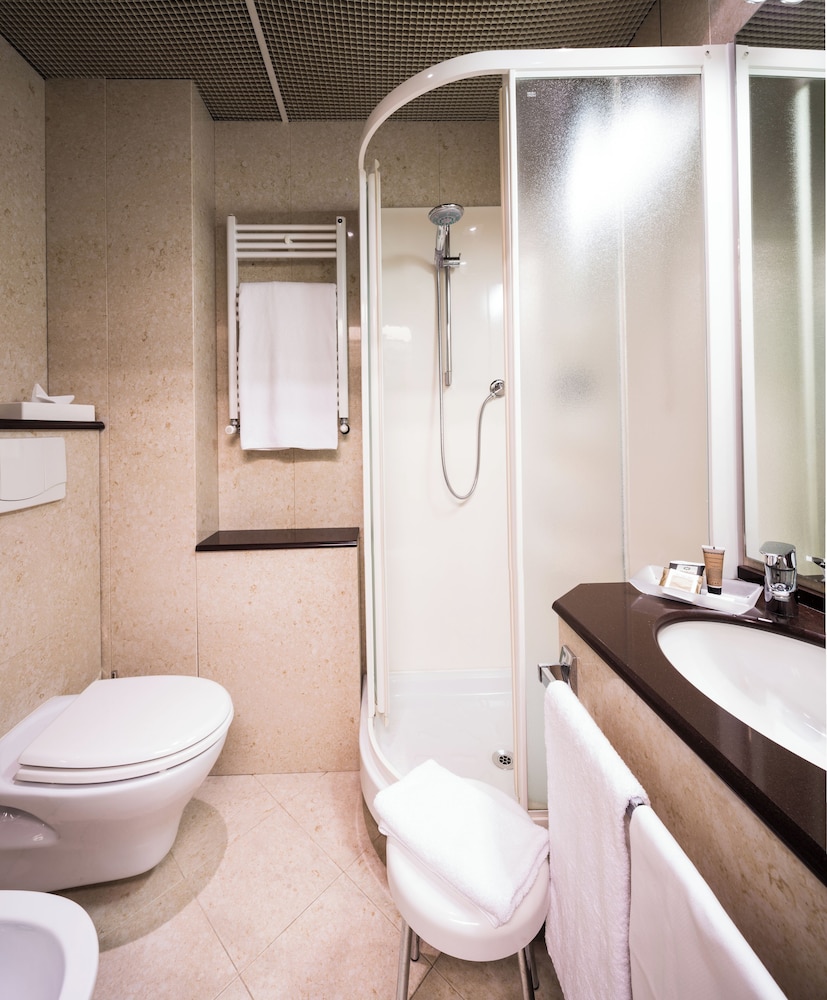 c-hotels Concorde — Hotel rooms in Milan, Lombardy