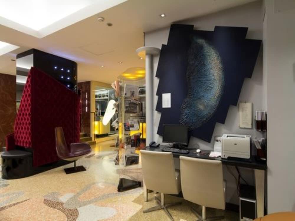 c-hotels Rubens — Hotel building in Milan, Lombardy