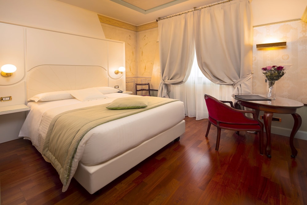 c-hotels Rubens — Hotel rooms in Milan, Lombardy