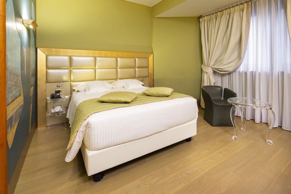 c-hotels Rubens — Hotel rooms in Milan, Lombardy