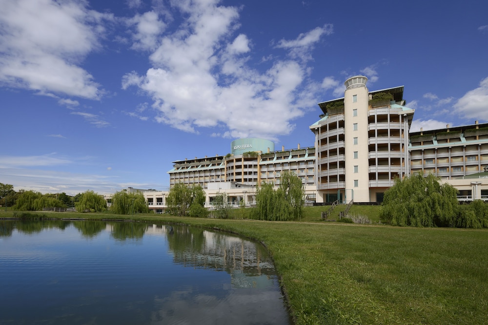 UNA Hotels Expo Fiera Milano - zdjęcie 2