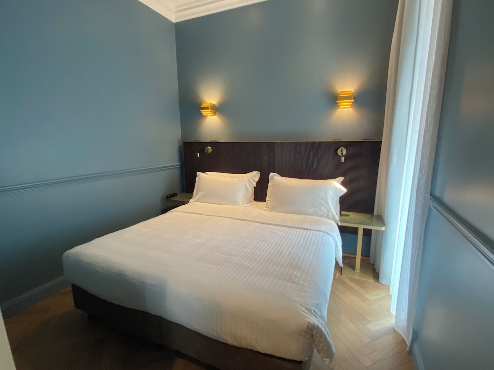 Hotel Berna — Hotel rooms in Milan, Lombardy