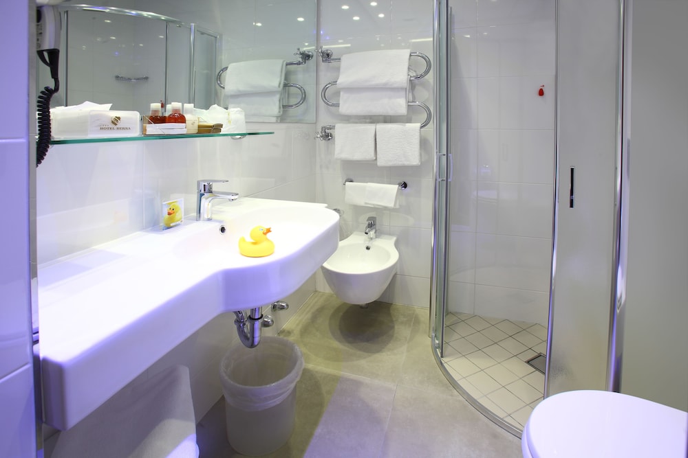 Hotel Berna — Hotel rooms in Milan, Lombardy