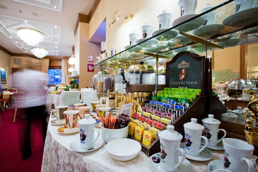 Hotel Berna — Restaurant & bars in Milan, Lombardy