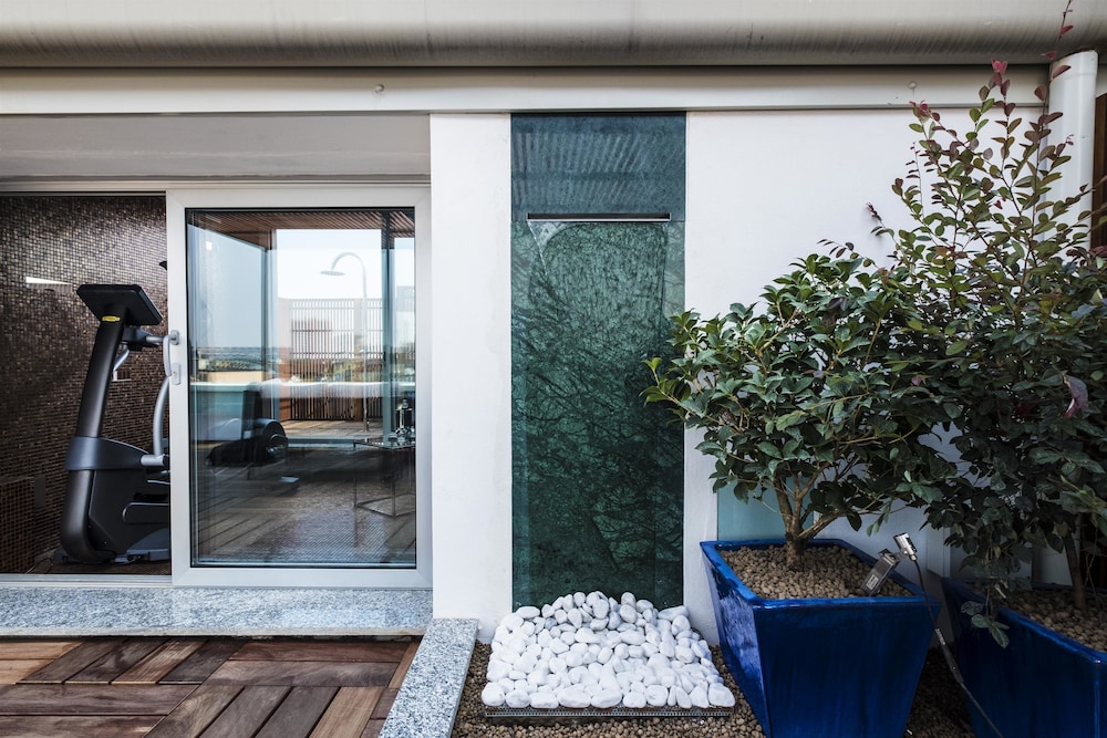 Best Western Hotel City — Hotel building in Milan, Lombardy