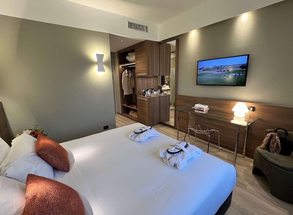 Best Western Hotel City — Hotel rooms in Milan, Lombardy