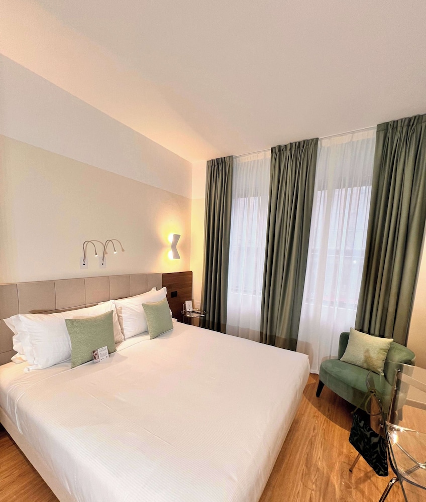 Best Western Hotel City — Hotel rooms in Milan, Lombardy