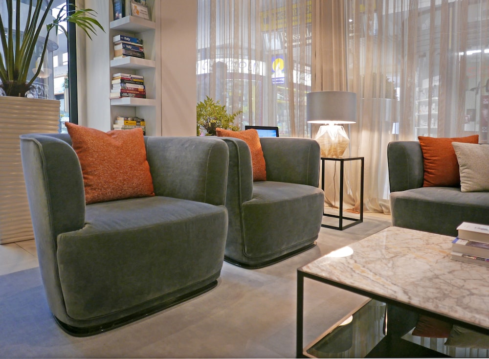 Best Western Hotel City — Hotel building in Milan, Lombardy