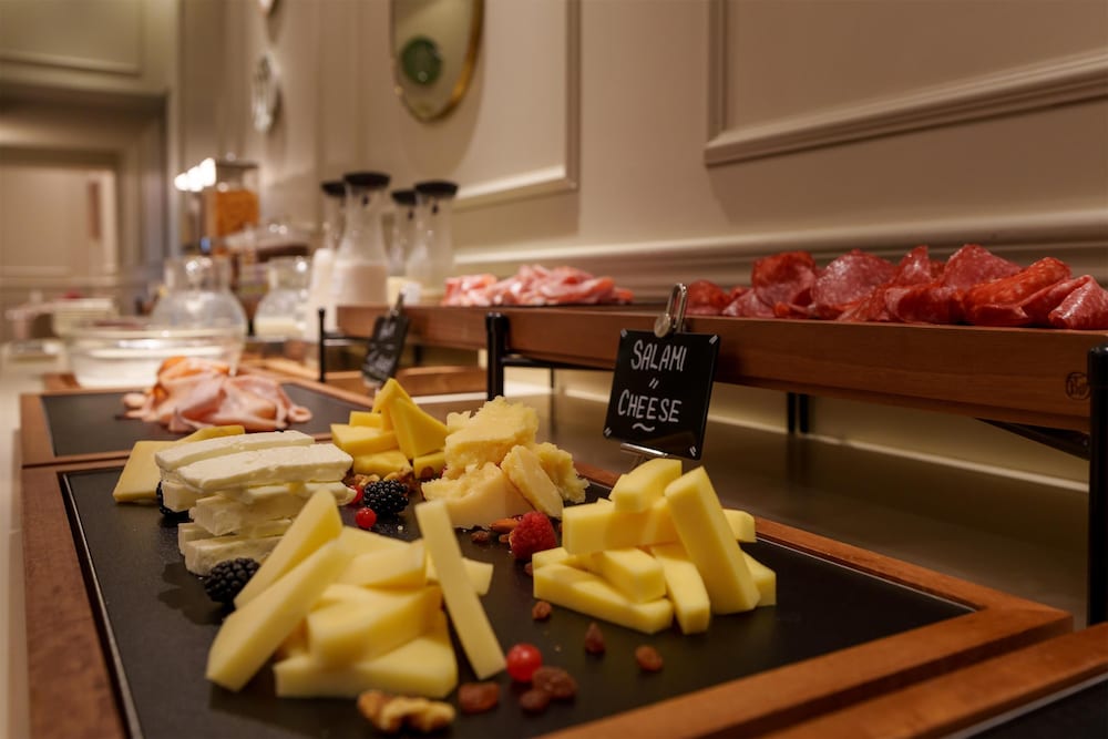 WorldHotel Casati 18 — Restaurant & bars in Milan, Lombardy