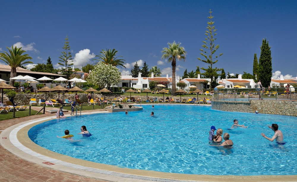 Rocha Brava Village Resort — Swimming pool in Carvoeiro, Faro